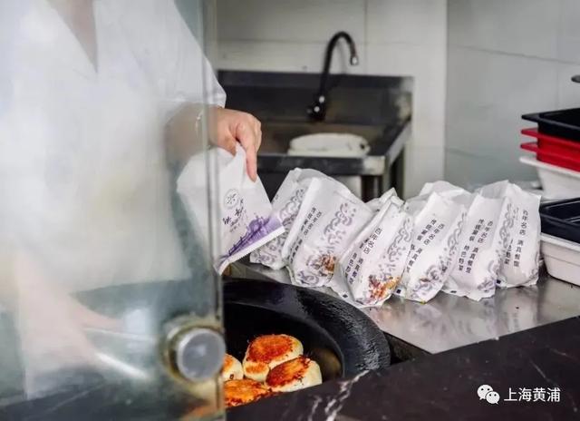 上海|上海人记忆中的这条美食街！带上家人再去吃一次吧