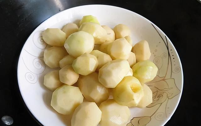 它被称作"地下苹果"，营养丰富，这样做承包你的一日3餐