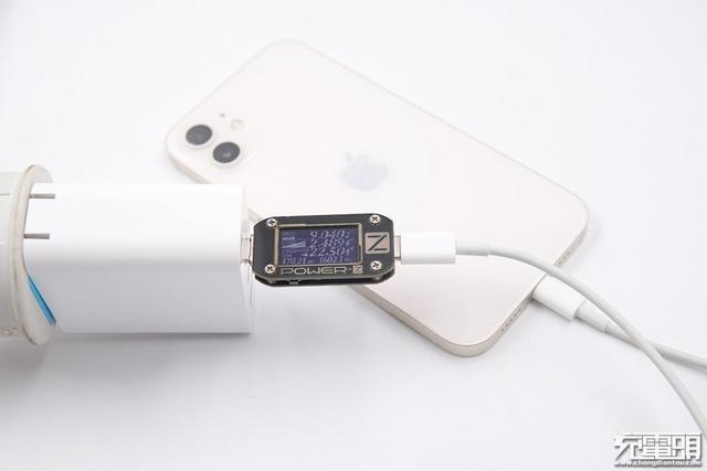 这里有49只65W充电器，给iPhone12充电效果如何？