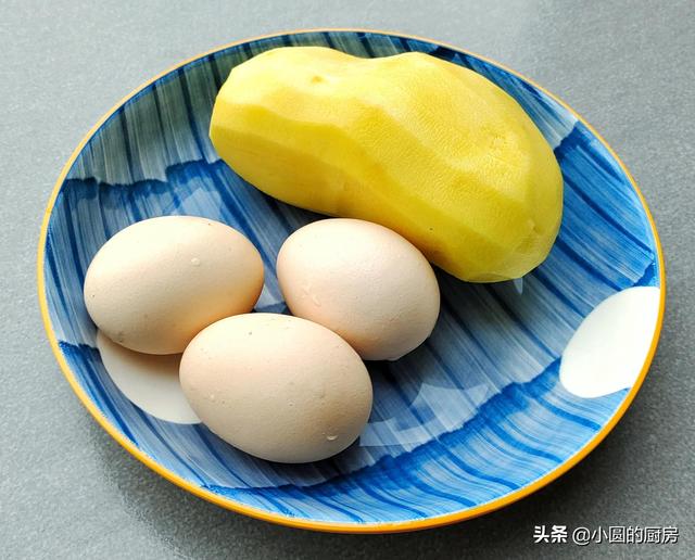 1个土豆3个蛋，教你做早餐，5分钟出锅，香软酥脆
