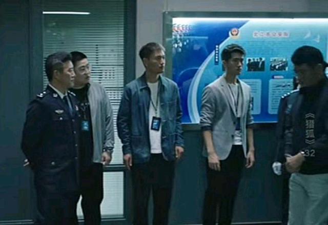 『资讯早知道』《猎狐》王柏林打烂一手好牌，用这点钱打发孙铭，还误交猪队友