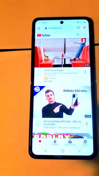 【环球网】又一Galaxy Z Flip上手视频曝光:确认骁龙855