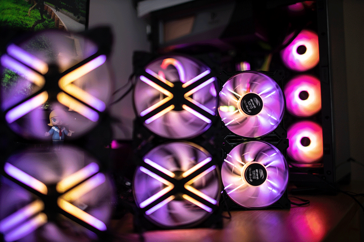 更具个性的RGB风扇，机箱里的魔术师，九州风神MF120GT开箱