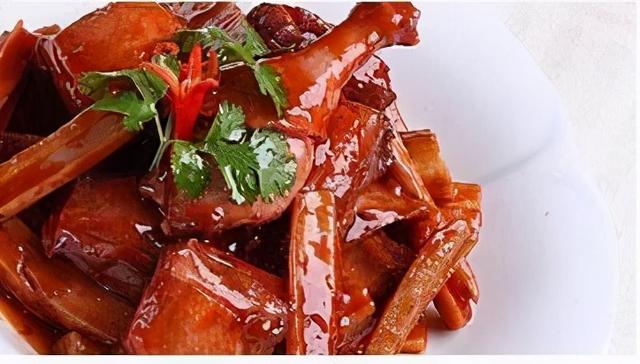 30余道美食集锦，醇香好味道鲜美不油腻，家人喜欢吃我就喜欢做