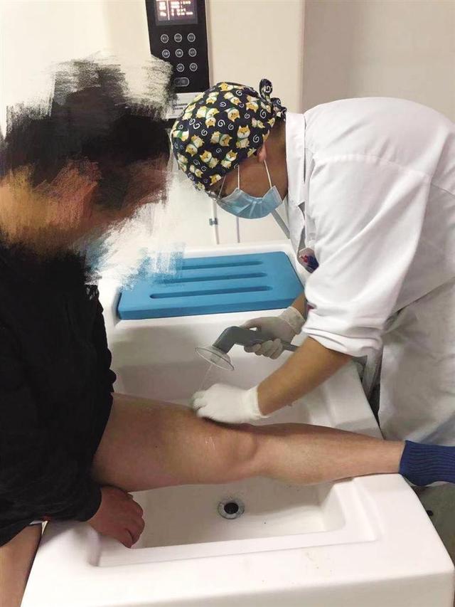 咬伤|甘肃省二院动物咬伤门诊开诊