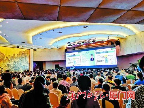 “肺”常有爱！厦门呼吸病医院以高精尖诊疗技术精准抗击肺癌