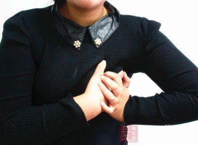 超级宝妈@宝妈攒20袋母乳送闺蜜，结果被转手丢掉：瞧不起谁呢