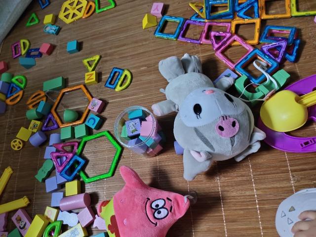 「超级宝妈」小孩子打架，是不是只要自己的孩子不吃亏，就不管啊