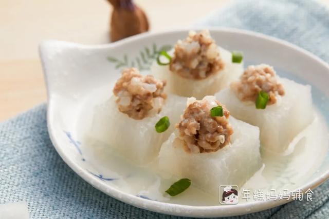 你的育儿经@别再逼娃喝水了！天暖了吃点它，补水又补维生素