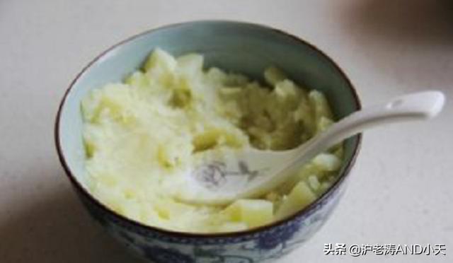 【超级宝妈】小孩子,不肯好好吃饭怎么办?这样做让他抢着吃!