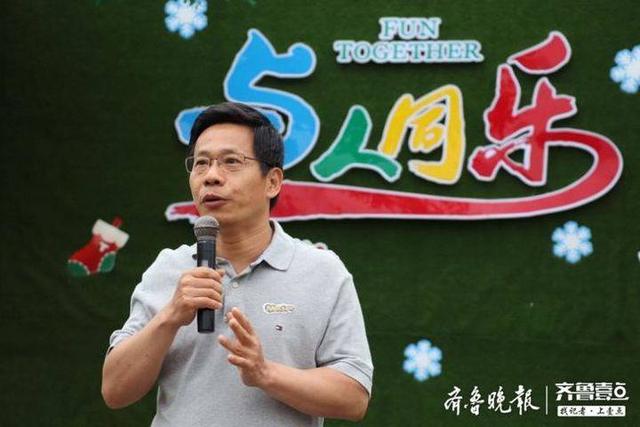 你的育儿经|亲子阅读什么时间开始最好?亲悦读在泰安方特现场分享