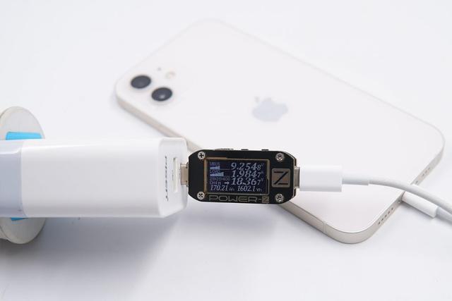 18WPD充电器能给iPhone12快充？实测26款给你答案