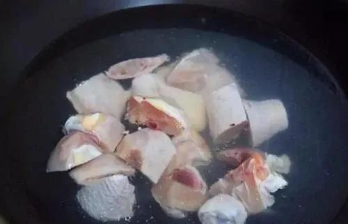 逢九一只鸡，来年好身体，这3种做法温补不上火，帮你抵御寒冬