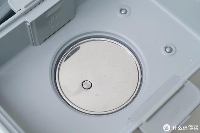 网红电蒸锅哪家强？老纪替您认真对比评测摩飞蒸炖锅&amp;北鼎蒸炖锅