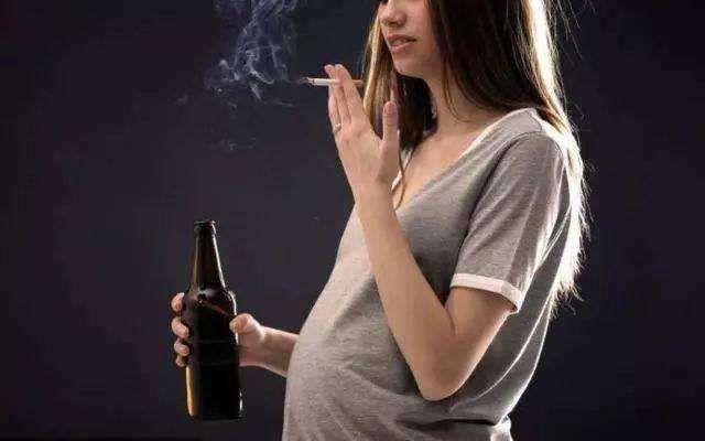 【你的育儿经】容易生出“问题宝宝”的孕妈，多半自身有这4个行为，一定留心