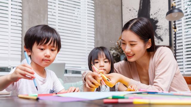 一家四口儿|家庭教育中父亲的缺失，三种有效突围方法，帮助爸爸们打破僵局