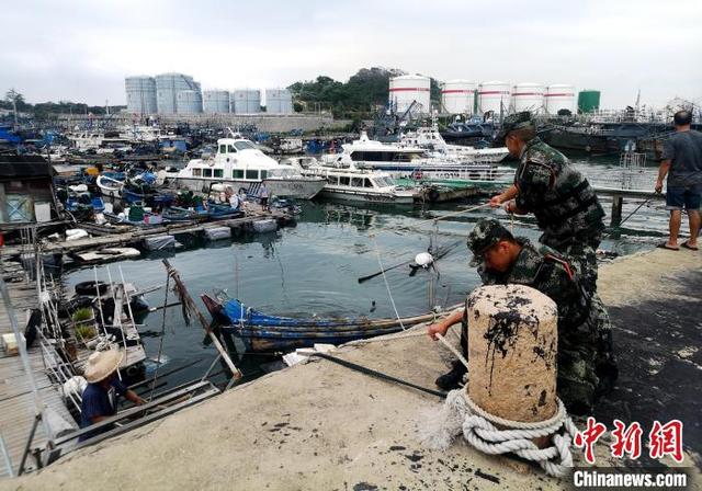 福建漳州海警全力做好"巴士海峡热带低压"防风防汛