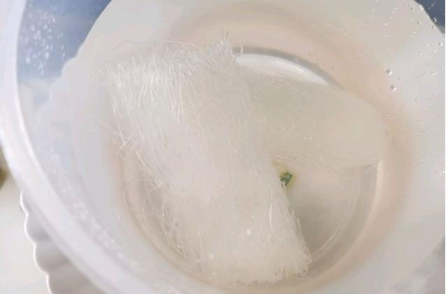 天冷多吃它，比牛奶强，蒸一蒸就上桌，高蛋白好消化，老少皆宜