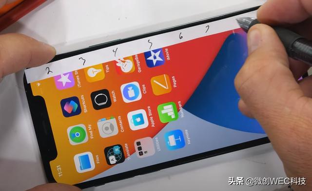 iPhone 12 Pro进行暴力测试，强行掰弯，会翻车吗？