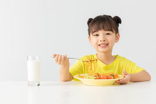 你的育儿经|宝宝不爱吃饭？可能与这种病有关！家长不可掉以轻心