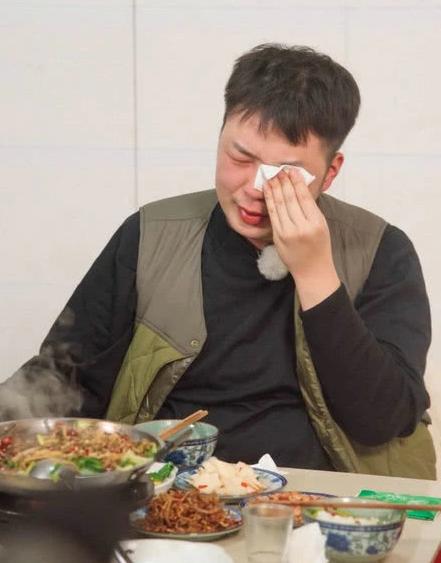 跳跳糖|沈梦辰让杜海涛帮忙拍婚纱照，有谁注意他的姿势？不是真爱做不到