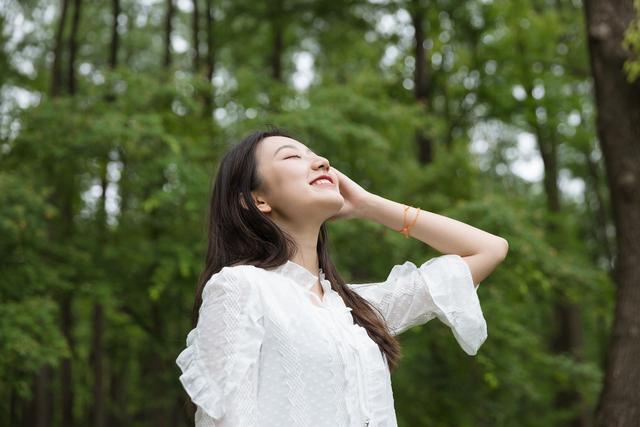 健康零距离▲心理学告诉女人：你的独处方式，决定了你的层次