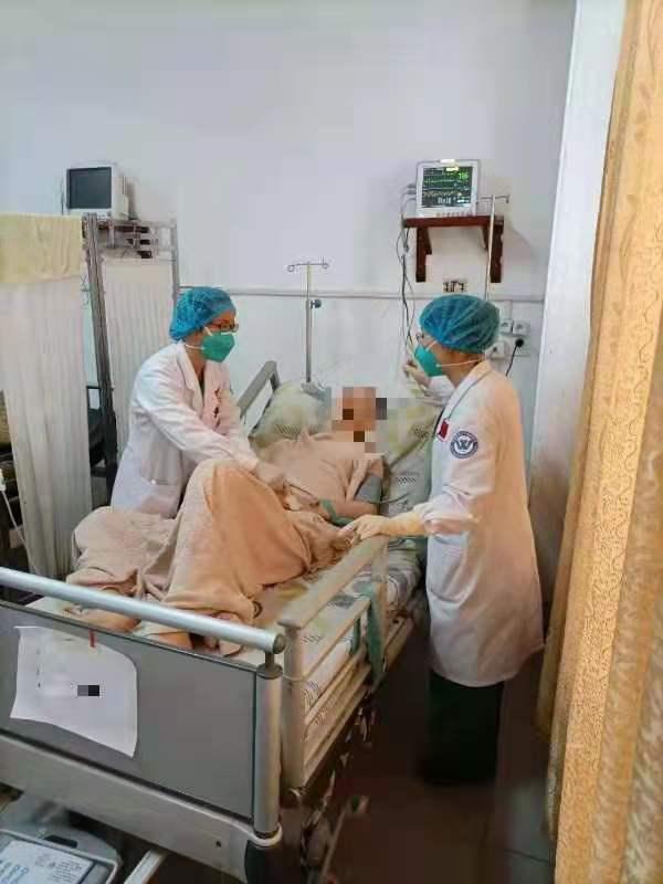 患者|中国援几医疗队：“奋战”近一个月，救回病危男子