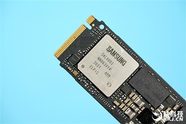 最强PCIe 4.0固态硬盘 三星980 Pro图赏