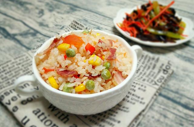 天冷，晚餐就别叫外卖了，学会懒人饭，简单美味，孩子也抢着吃