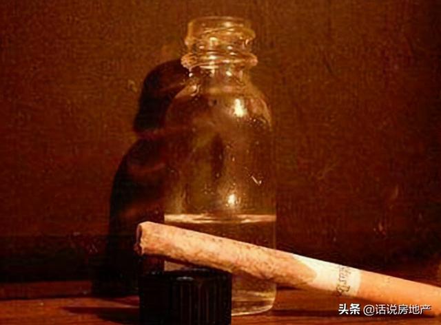 世界十大毒品排行榜，海洛因会导致人格分裂，冰毒能损害器官