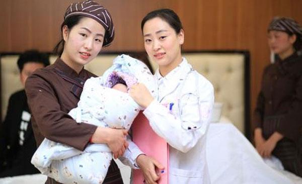 「你的育儿经」生宝宝要选择吉日吗？不是迷信，一年中的这两个月还真不合适