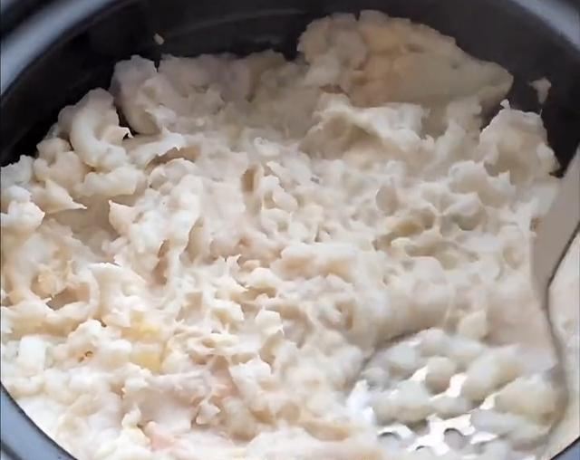 天冷吃芋头，就爱这个做法，又香又糯，Q弹爽滑，全家都喜欢