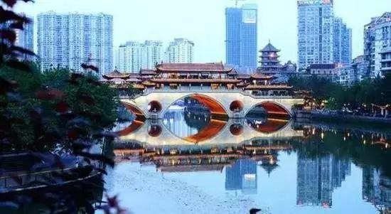 「文字上的青年」为什么孩子要去大城市读大学？最好的答案在这里！