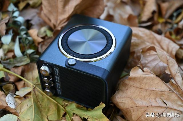 不止好听，唱K也不在话下，带上艾特铭客金刚6随处开趴