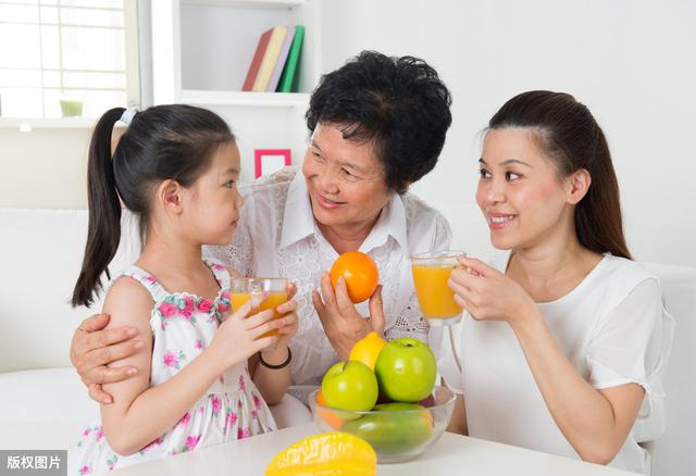 「超级宝妈」妈妈带娃好还是婆婆带娃好，过来人告诉你答案