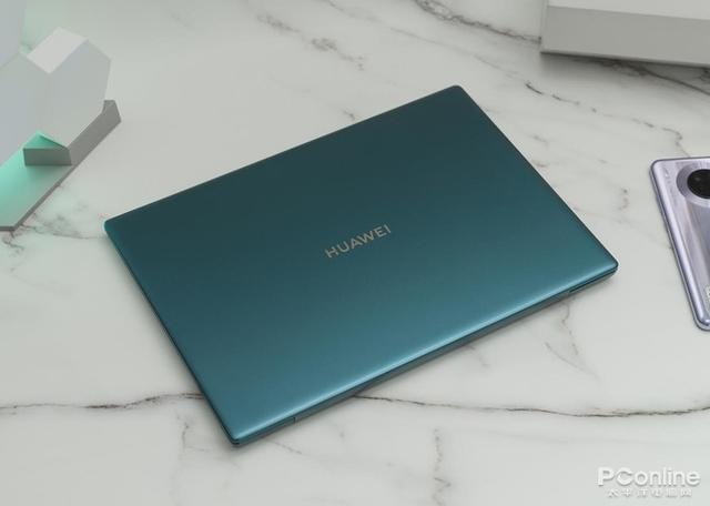 「勇哥科技」华为MateBook X Pro 2020款:多变颜色 优秀体验