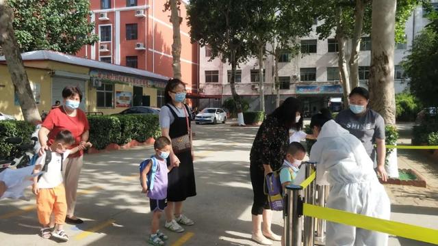 你的育儿经|萌娃开学！鸡泽幼儿园复课后是这样的……