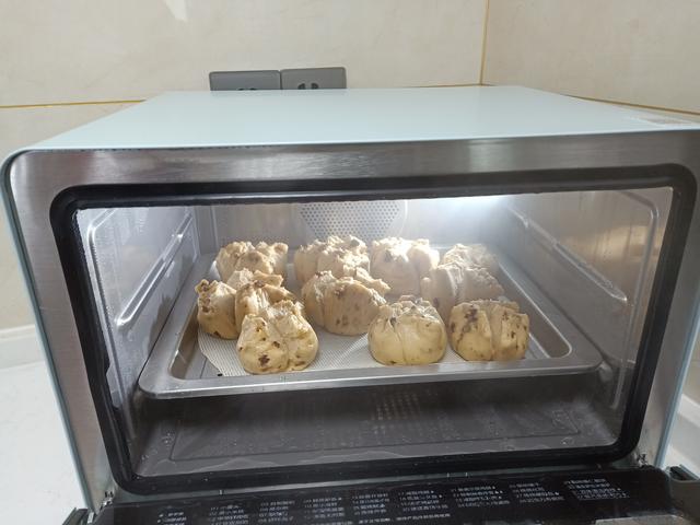 哈哈，花了1年时间，我的馒头终于“开花”了，太好吃，太开心