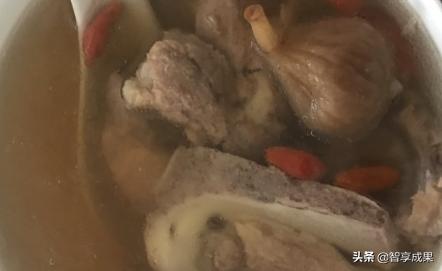 「超级宝妈」儿童开胃辅食做法推荐：自制上校鸡块、苹果鸡翅、儿童健脾润肺汤