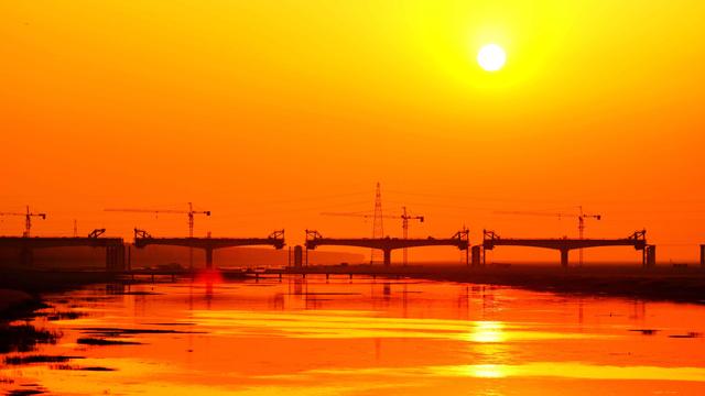 公里|2021年长三角铁路建设投资规模超750亿元