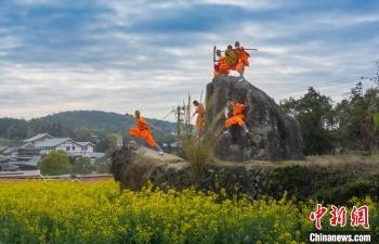 福建莆田南少林武僧“花中禅武”