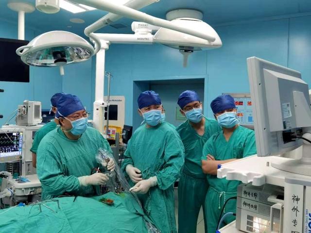 18岁小伙已有糖尿病、高血压？竟是这个病惹的祸