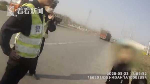 【你的育儿经】小姐妹翘网课离家出走：“不要爸妈了 要跟着大姨！”