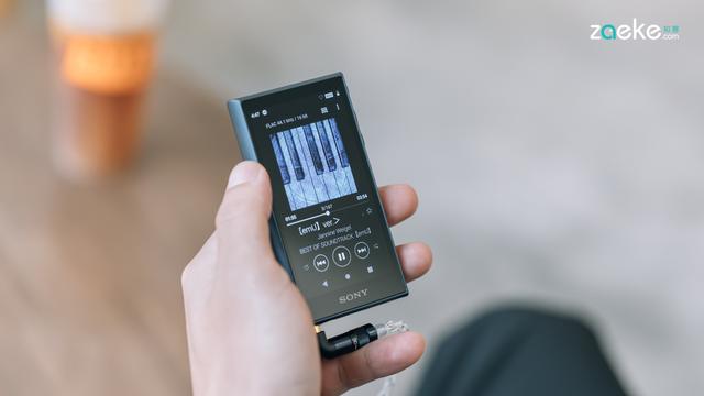 来自小体积时代的索尼NW-A105HN，也要智能也要全能