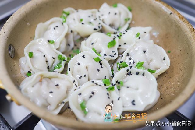 你的育儿经：自己在家做五块钱一顿有菜有肉吃的饱！这样做牛肉饺子就是香
