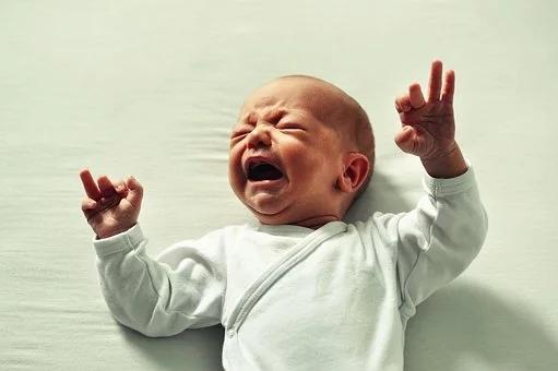 【超级宝妈】说一下从怀孕到宝宝出生哪些老迷信的话，有些千万不要信！