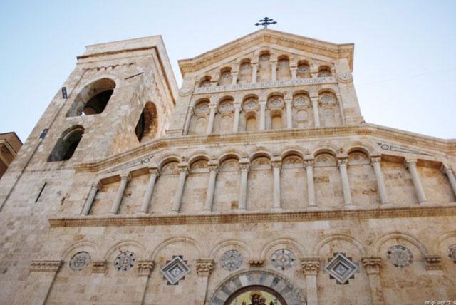 「山楂味的诗」三个不许女性进入的地方：第二个极为严格，连雌性的动物都不准进