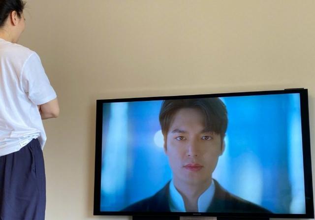 袁咏仪追李敏镐新剧入迷 张智霖发文“无语”以示吃醋影视交流地