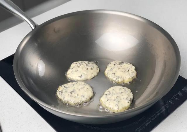 早餐想省心就做它！补碘补钙又补铁，大人小孩都爱吃