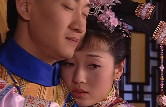 月影浓|《还珠3》小燕子和紫薇17年再聚首，与当年对比，紫薇变化挺大